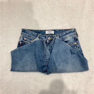 Levi’s Mid Rise Denizen Boyfriend Jeans